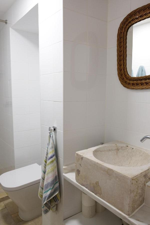 Proa D'Alfama Guest House Lisbon Bagian luar foto