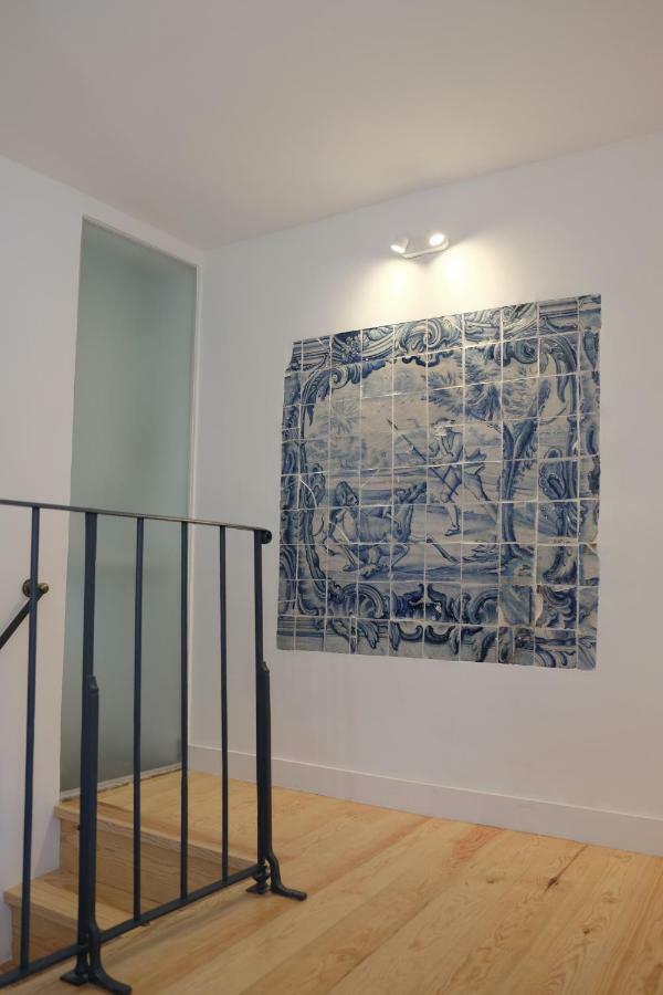 Proa D'Alfama Guest House Lisbon Bagian luar foto